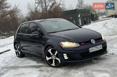 Хетчбек Volkswagen Golf GTI 2015 в Києві