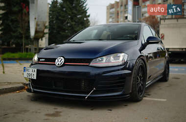 Хетчбек Volkswagen Golf GTI 2017 в Львові
