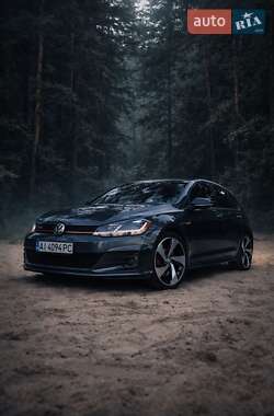 Хетчбек Volkswagen Golf GTI 2018 в Ірпені