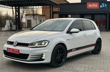 Хэтчбек Volkswagen Golf GTI 2016 в Нововолынске