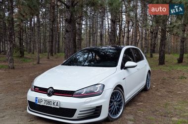 Хетчбек Volkswagen Golf GTI 2015 в Запоріжжі