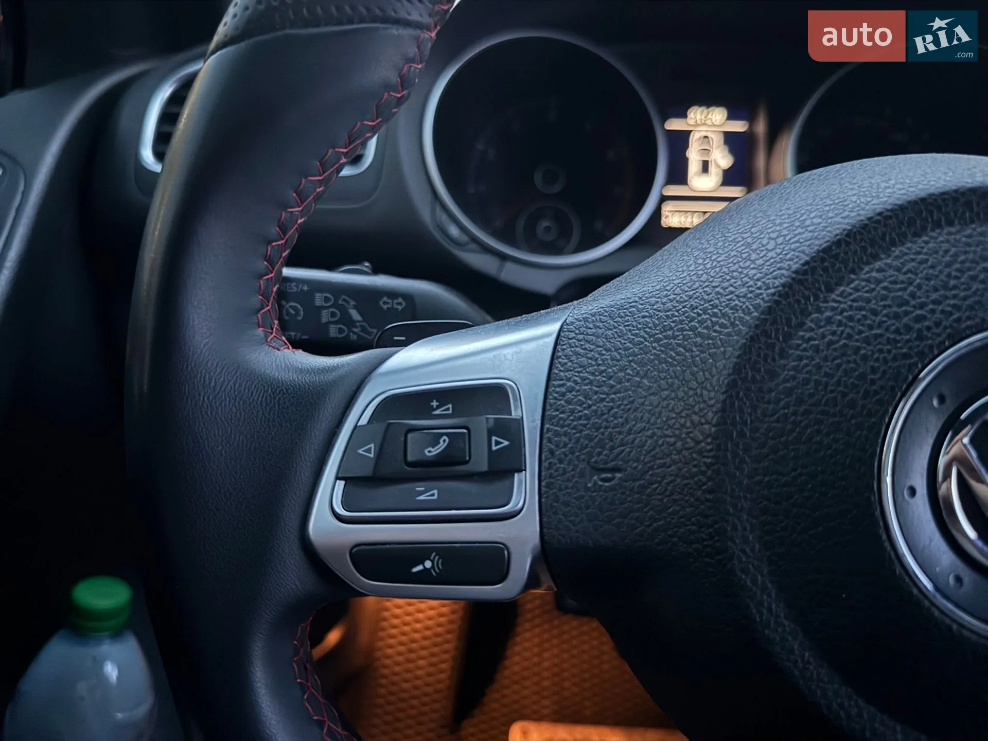 2011 Volkswagen Golf GTI - мініатюра 27