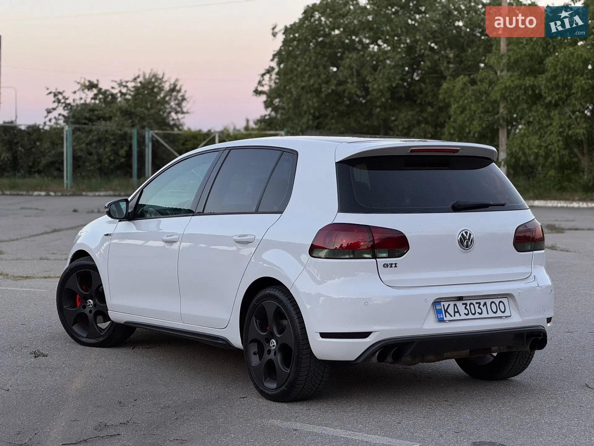 2010 Volkswagen Golf GTI - мініатюра 5