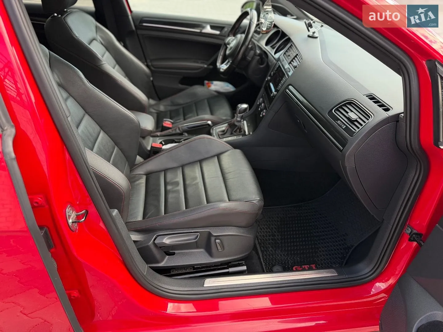 2014 Volkswagen Golf GTI - мініатюра 42