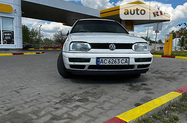 Хэтчбек Volkswagen Golf III 1997 в Луцке