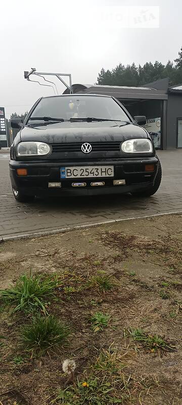 Volkswagen Golf III ...