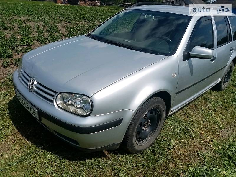 Volkswagen Golf IV