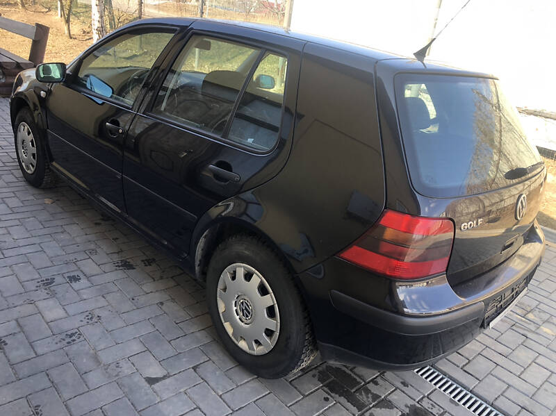 Volkswagen Golf IV