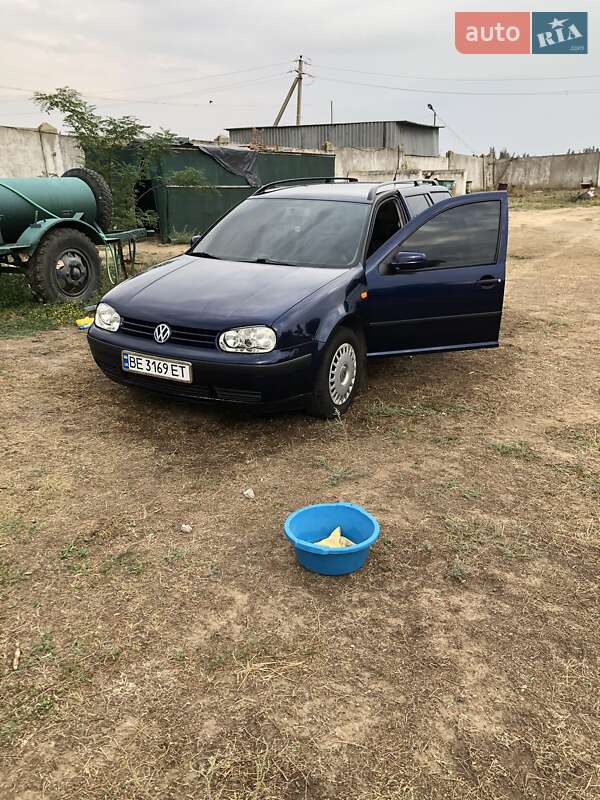 Volkswagen Golf IV