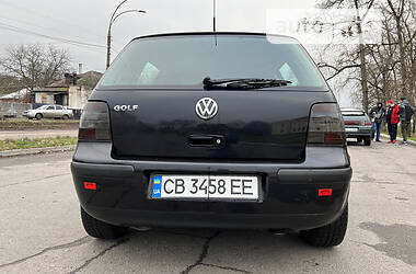 Хетчбек Volkswagen Golf IV 2002 в Прилуках