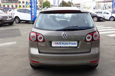 Хэтчбек Volkswagen Golf Plus 2012 в Киеве