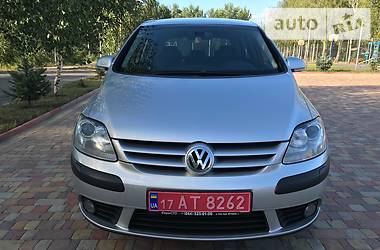 Хэтчбек Volkswagen Golf Plus 2008 в Киеве