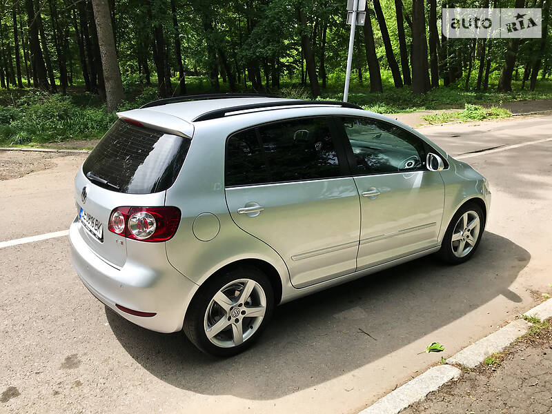 Хетчбек Volkswagen Golf Plus 2011 в Чернівцях