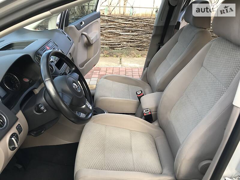 Хетчбек Volkswagen Golf Plus 2011 в Чернівцях