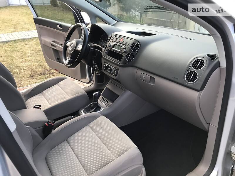 Хетчбек Volkswagen Golf Plus 2011 в Чернівцях