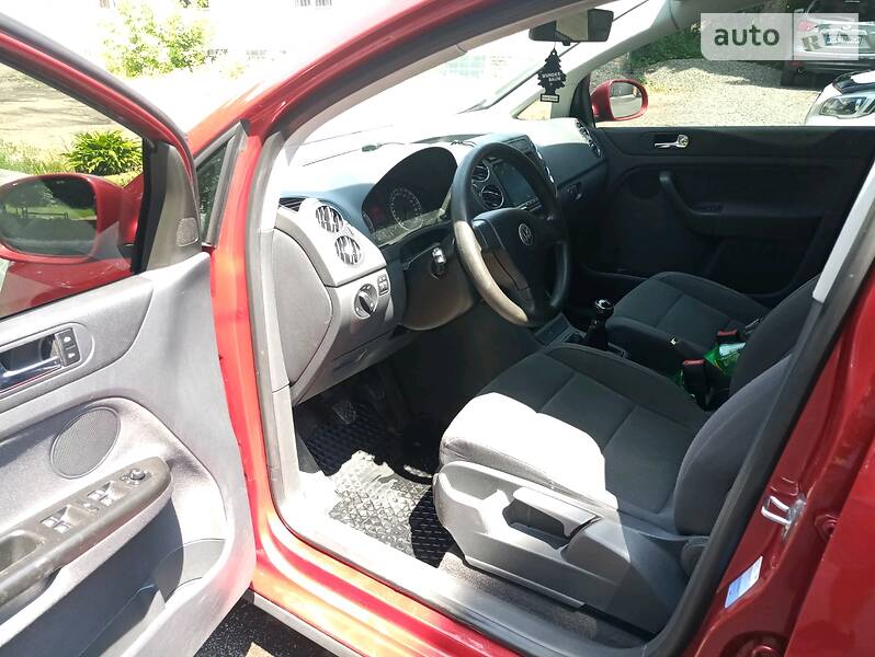 Седан Volkswagen Golf Plus 2005 в Черкасах