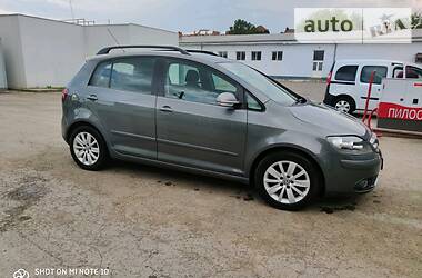 Хетчбек Volkswagen Golf Plus 2007 в 