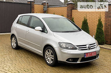 Хэтчбек Volkswagen Golf Plus 2006 в 