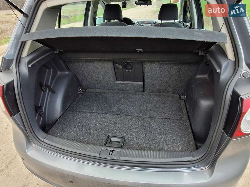 Хетчбек Volkswagen Golf Plus 2009 в Чернігові