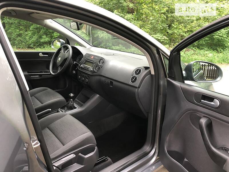 Хэтчбек Volkswagen Golf Plus 2006 в Христиновке