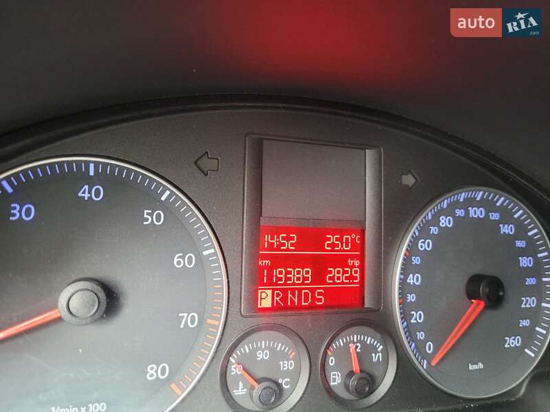 Хетчбек Volkswagen Golf Plus 2009 в Чернігові