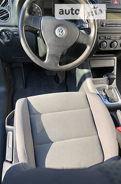 Хэтчбек Volkswagen Golf Plus 2005 в 