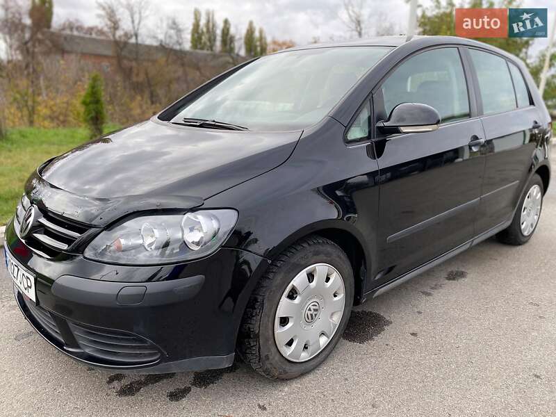 Хэтчбек Volkswagen Golf Plus 2005 в Сумах