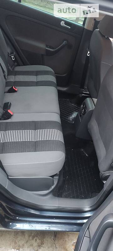 Хэтчбек Volkswagen Golf Plus 2008 в Мукачево фото 12 Хэтчбек Volkswagen Golf Plus 2008 в Мукачево