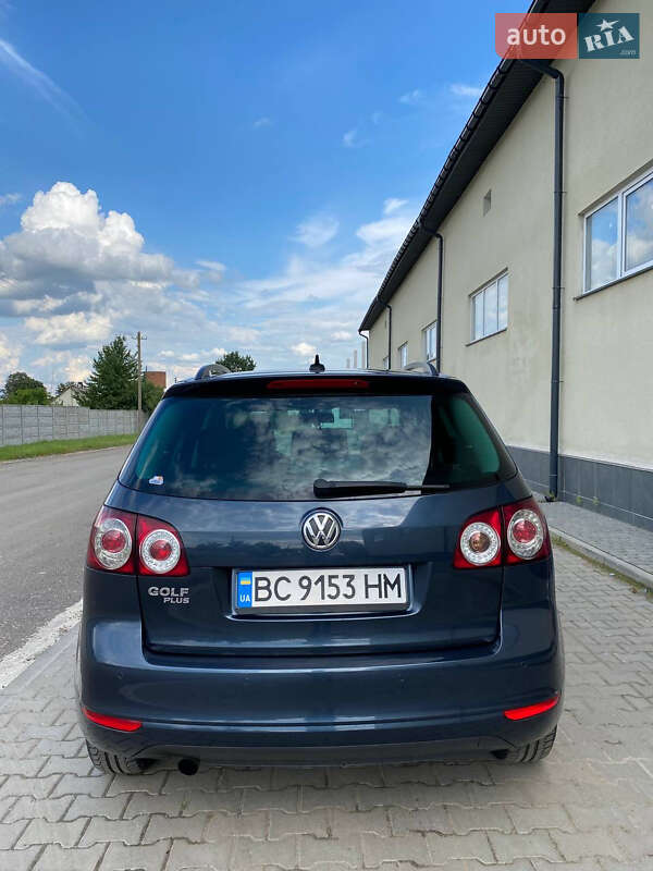 Хетчбек Volkswagen Golf Plus 2011 в Кам'янці-Бузькій