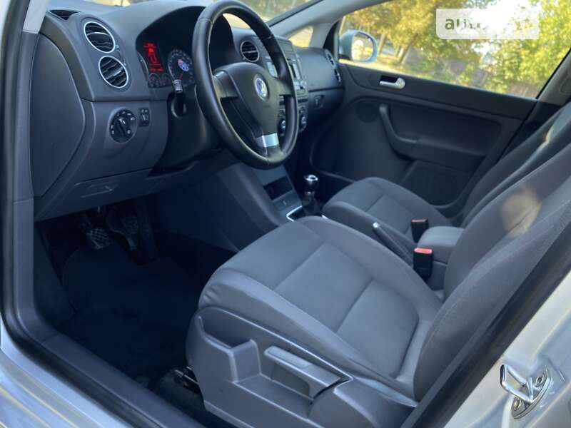 Хэтчбек Volkswagen Golf Plus 2007 в Днепре