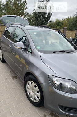 Хэтчбек Volkswagen Golf Plus 2011 в Дубно