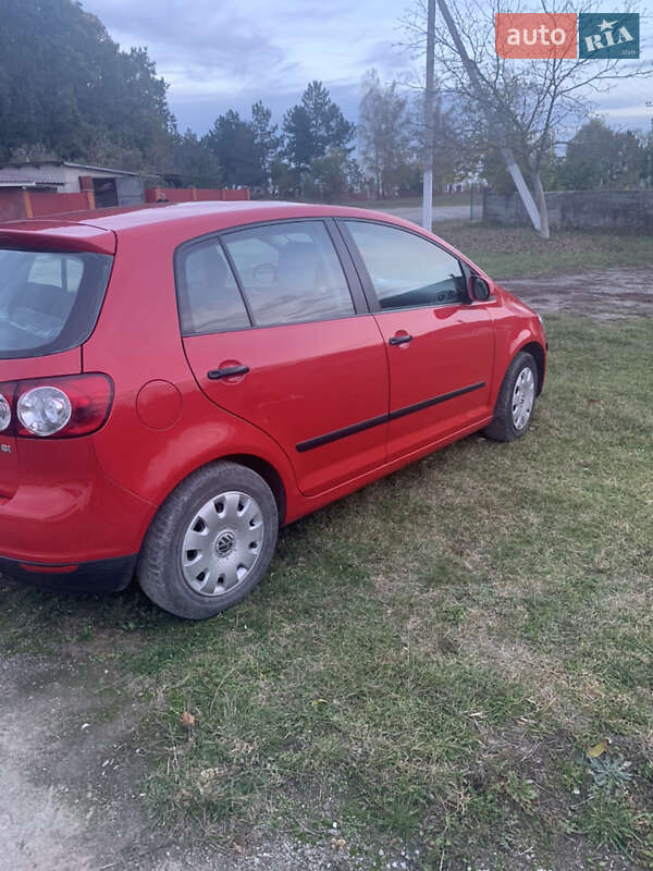 Хетчбек Volkswagen Golf Plus 2005 в Дунаївцях