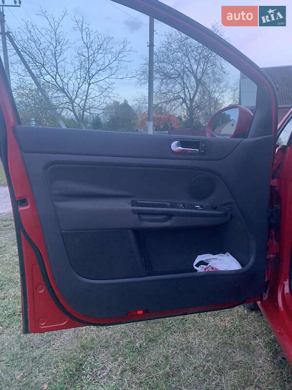 Хетчбек Volkswagen Golf Plus 2005 в Дунаївцях