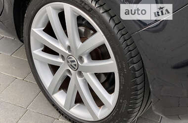 Хэтчбек Volkswagen Golf Plus 2010 в 