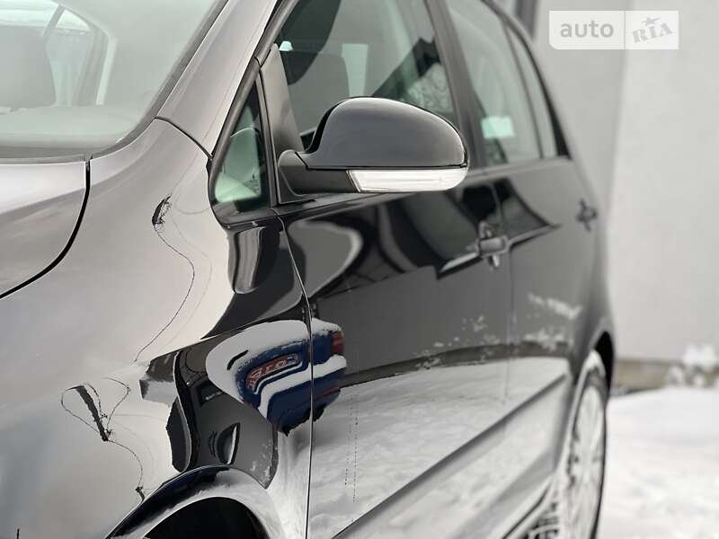 Хетчбек Volkswagen Golf Plus 2006 в Луцьку