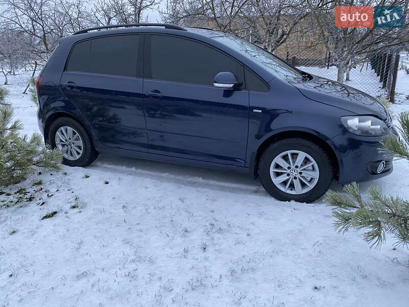 Хетчбек Volkswagen Golf Plus 2013 в Дніпрі