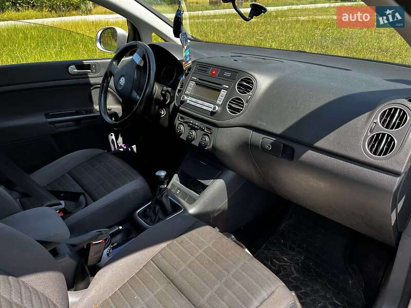 Хэтчбек Volkswagen Golf Plus 2007 в Житомире