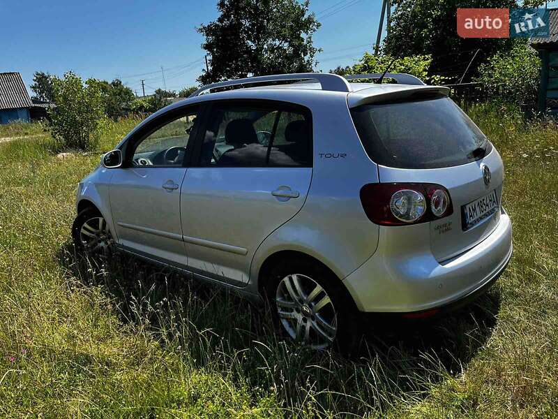 Хэтчбек Volkswagen Golf Plus 2007 в Житомире