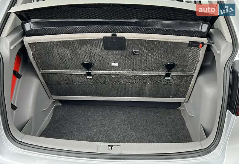 Хетчбек Volkswagen Golf Plus 2005 в Чорноморську