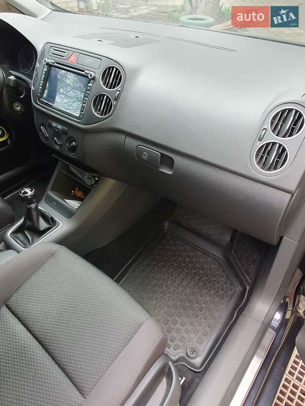 Хетчбек Volkswagen Golf Plus 2006 в Житомирі