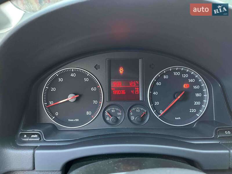 Хетчбек Volkswagen Golf Plus 2006 в Житомирі