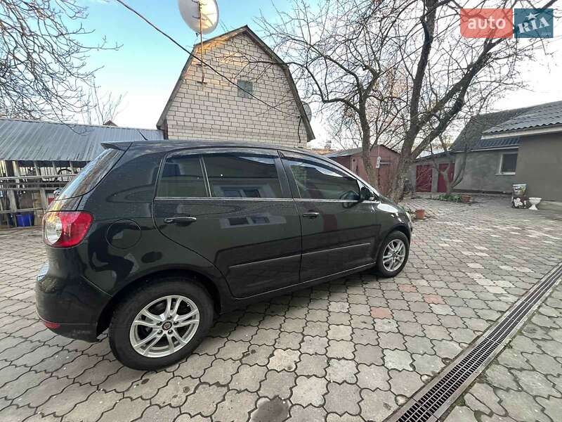 Хетчбек Volkswagen Golf Plus 2006 в Житомирі