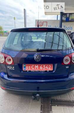 Хэтчбек Volkswagen Golf Plus 2009 в Хороле