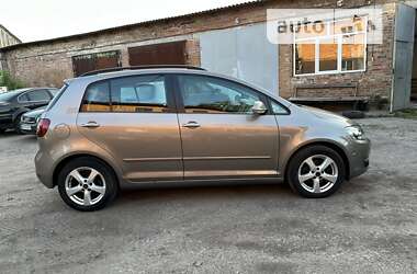 Хэтчбек Volkswagen Golf Plus 2009 в Лебедине