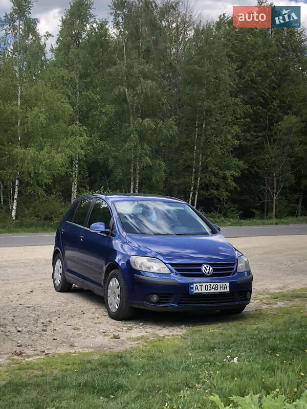 Хетчбек Volkswagen Golf Plus 2005 в Долині