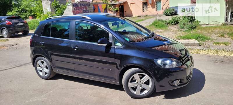 Хэтчбек Volkswagen Golf Plus 2010 в Харькове