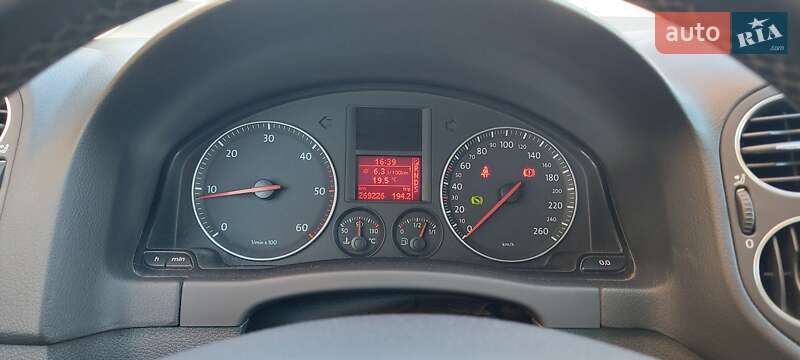 Хэтчбек Volkswagen Golf Plus 2005 в Чернигове