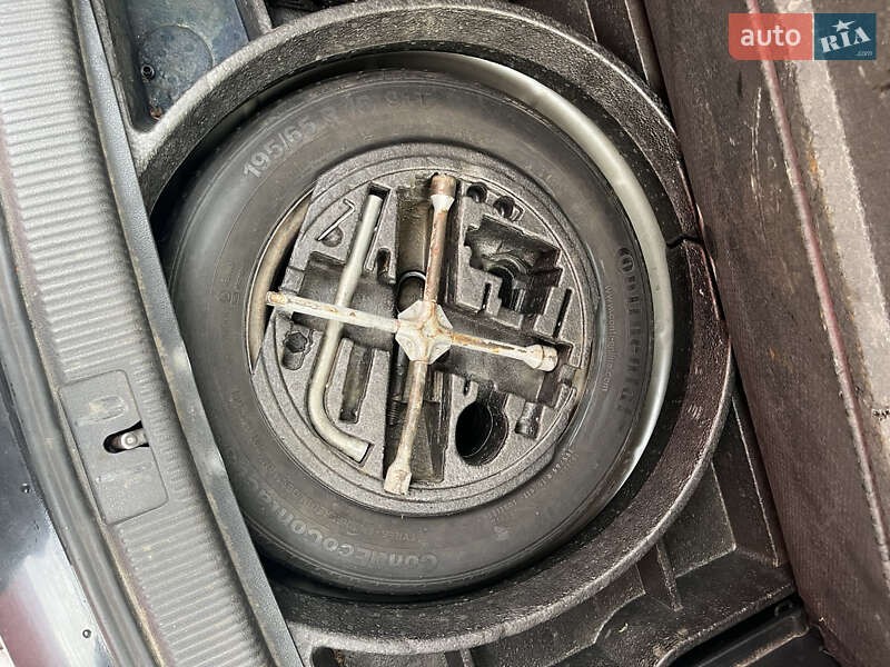 Хетчбек Volkswagen Golf Plus 2010 в Києві