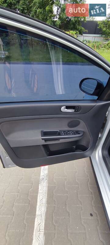 Хэтчбек Volkswagen Golf Plus 2007 в Чернигове