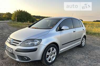 Хетчбек Volkswagen Golf Plus 2005 в Полтаві